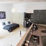 Apres La Sieste 住宿加早餐酒店 4*