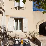 Apres La Sieste 4*